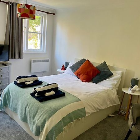 Hollyhocks Holiday Home- 2 Bedroomed Ground Floor Apartment Sleeps 5 Ivybridge Exterior foto