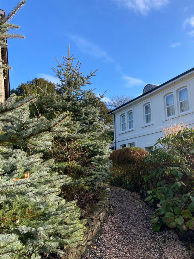 Hollyhocks Holiday Home- 2 Bedroomed Ground Floor Apartment Sleeps 5 Ivybridge Exterior foto